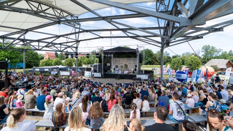 FK-Zaczarowana-Krolewna-1i2-15