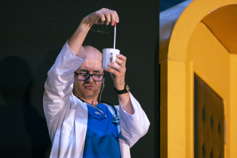 FK-TW-Kim-jest-pan-Schmitt-14