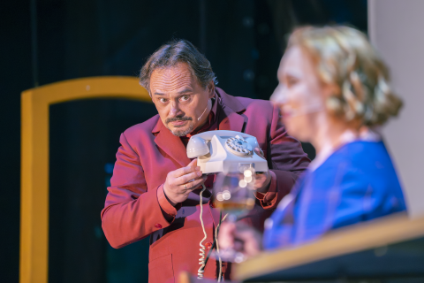 FK-TW-Kim-jest-pan-Schmitt-23