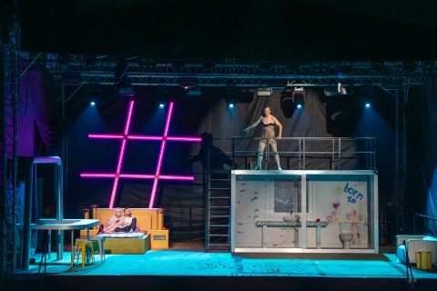 Romeo-i-Julia-is-not-dead-3