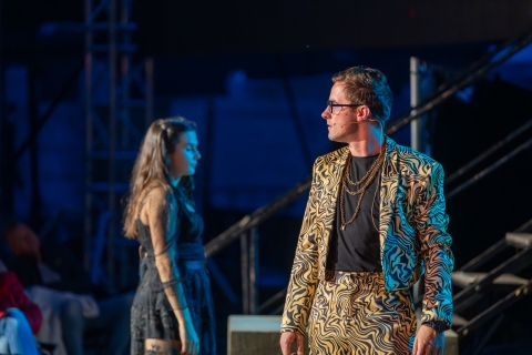 Romeo-i-Julia-is-not-dead-7